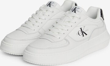 Calvin Klein Jeans Sneaker in Weiß