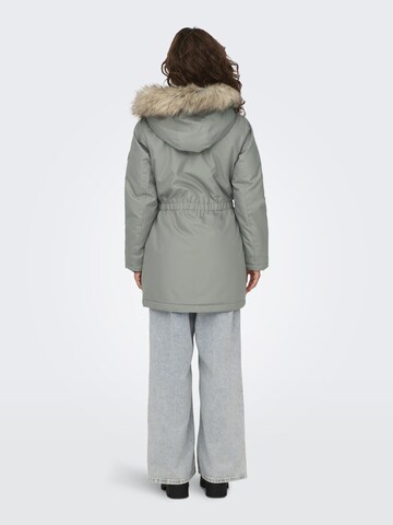 ONLY - Parka de inverno 'Iris' em cinzento