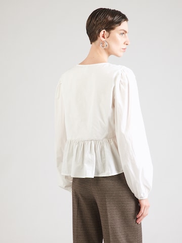 Camicia da donna 'YASEBBA' di YAS in bianco
