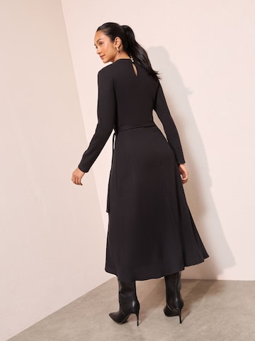 Abito di Friends Like These in nero