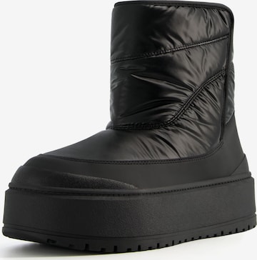 Bershka Snowboots i svart: forside