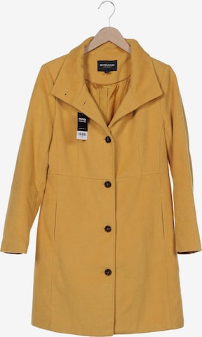 Manguun Jacket & Coat in L in Yellow: front