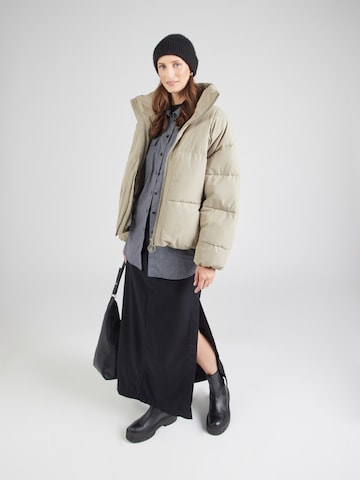 Embassy of Bricks and Logs - Chaqueta de invierno 'Zonza' en verde