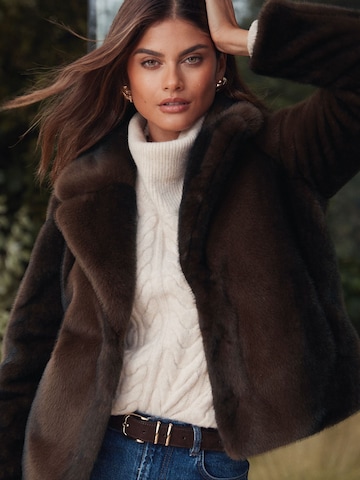 Lipsy Winter coat in Brown