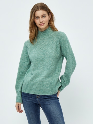 Pullover 'Aluna' di Peppercorn in verde: frontale