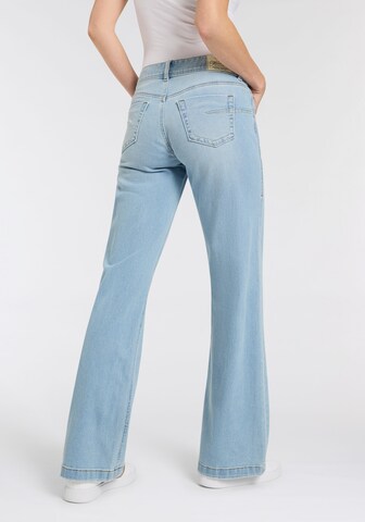 Herrlicher Flared Jeans in Blue