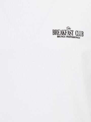 On Vacation Club - Camiseta 'Breakfast Club' en blanco