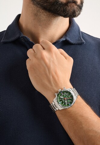 Orologio analogico di NAUTICA in argento: frontale