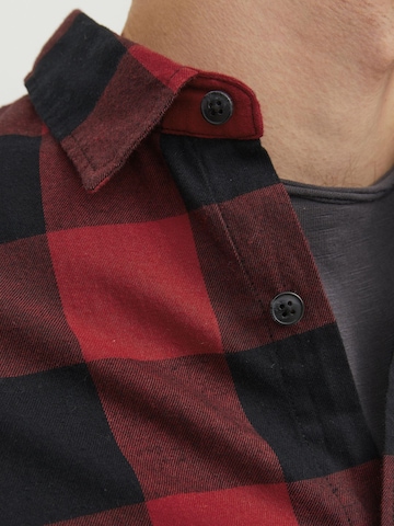 JACK & JONES - Ajuste estrecho Camisa 'JJEGingham' en rojo