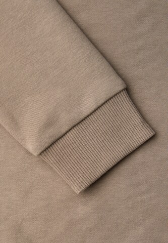 STREET ONE Sweatshirt in Beige