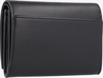 TOMMY HILFIGER Wallet 'Chic' in Black