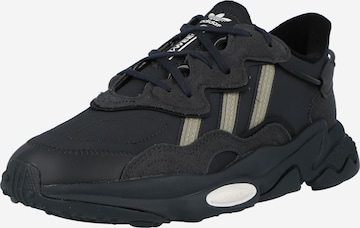 Baskets basses 'Ozweego' ADIDAS ORIGINALS en noir : devant