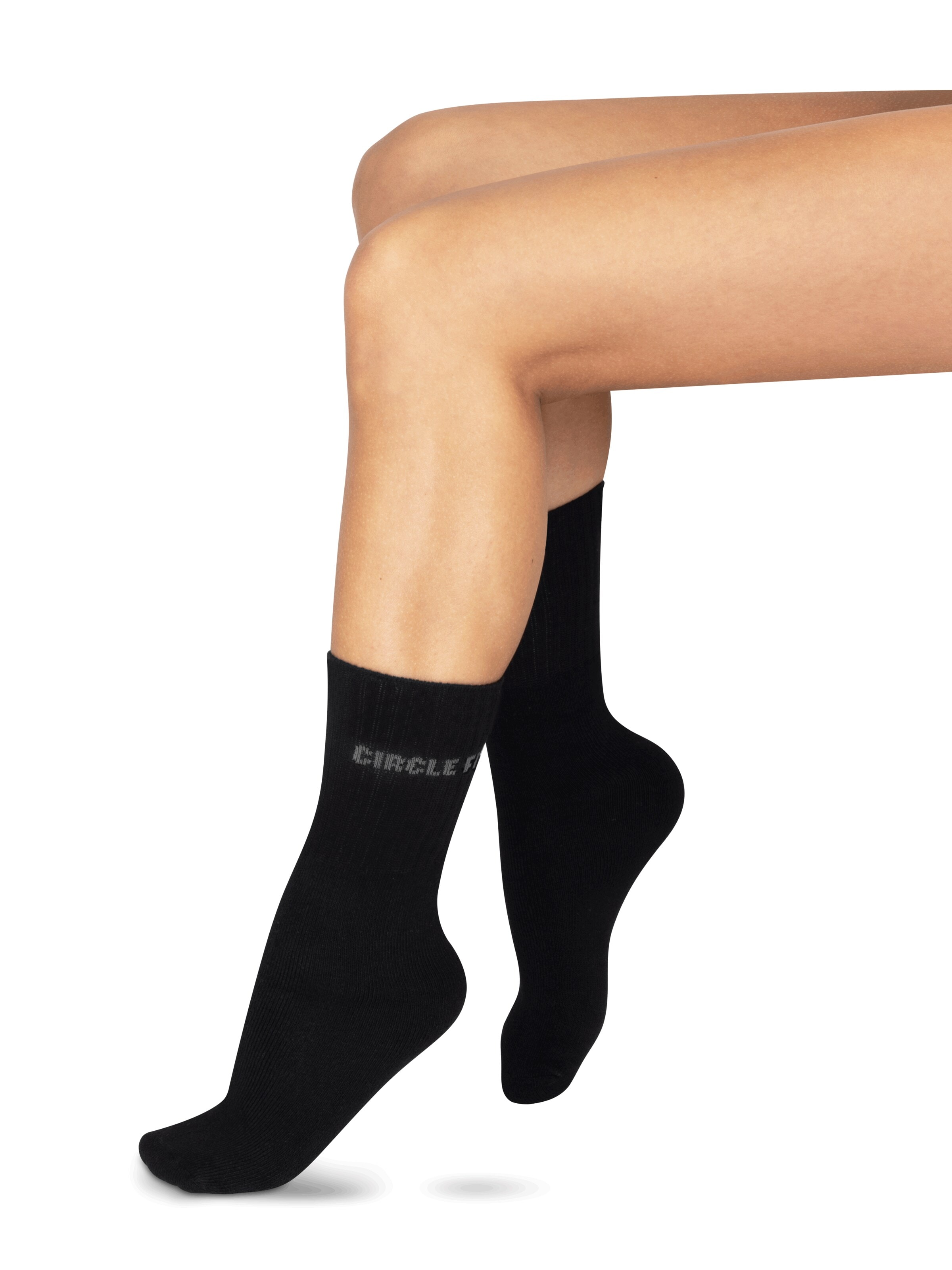 Circle Five Athletic Socks in Black: front