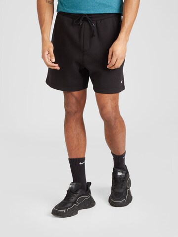 Tommy Jeans Regular Shorts in Schwarz: predná strana