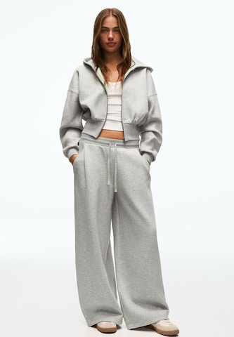 Bershka Tepláková bunda - Sivá