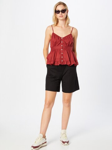 American Eagle Top in Red