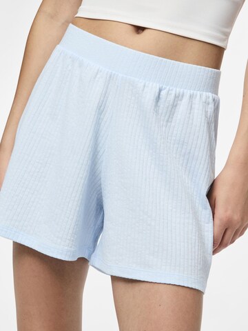 PIECES Regular Broek 'PCBrecca' in Blauw