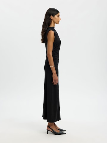 SELECTED - Vestido en negro