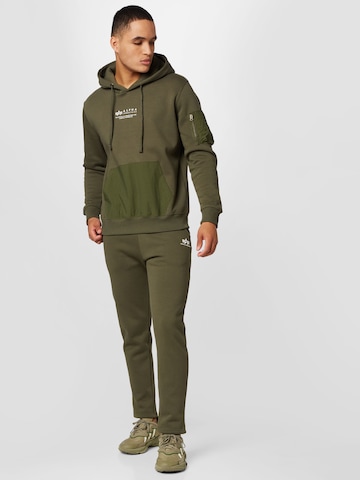 ALPHA INDUSTRIES Slimfit Kalhoty – zelená