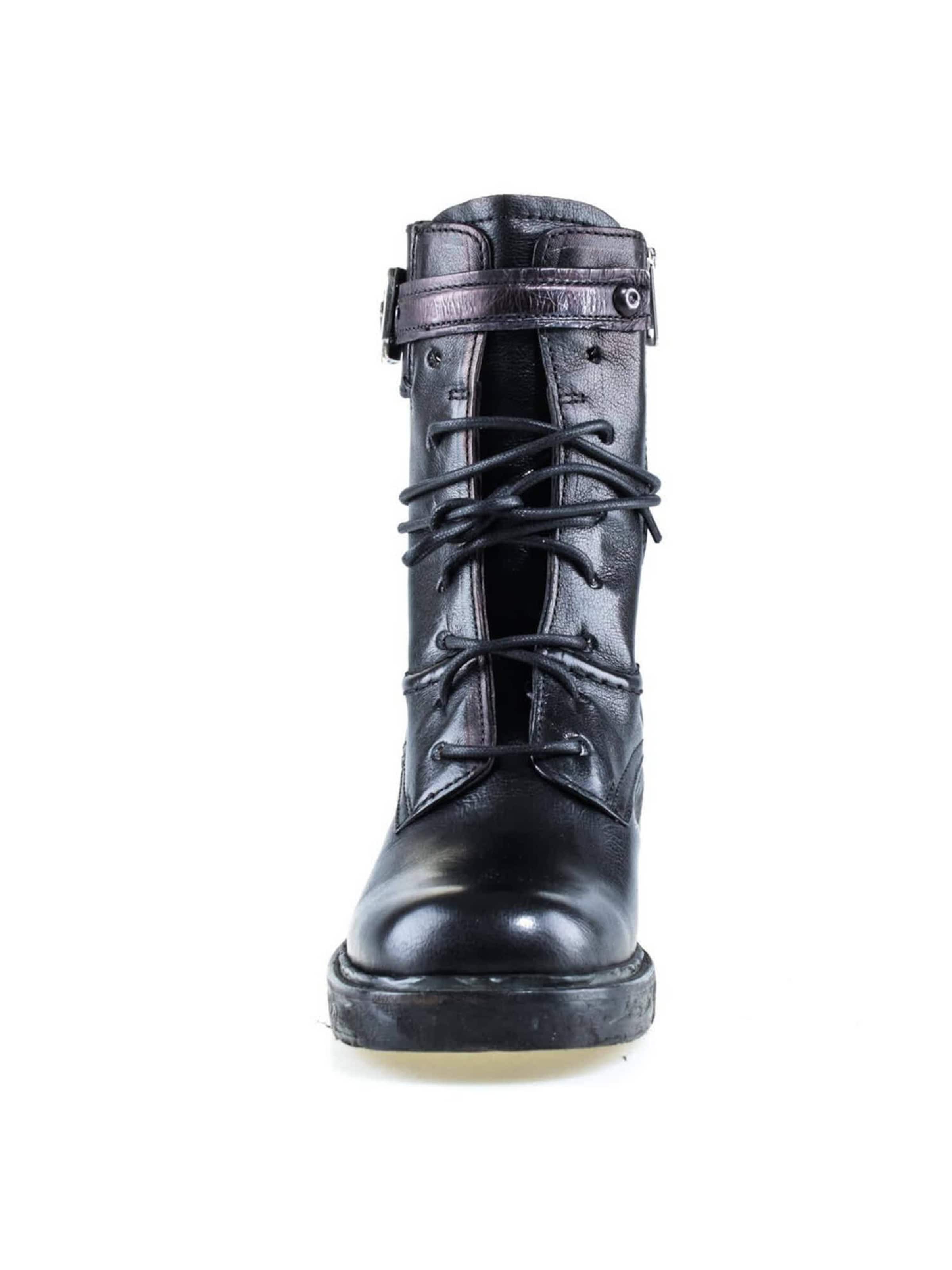 Stivaletto stringato 'Solace' di A.S.98 in nero