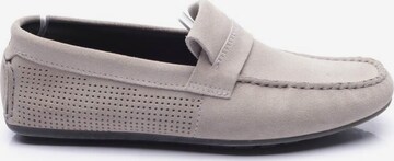 HUGO Red Flats & Loafers in 42 in Grey: front