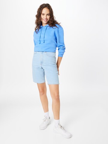 PIECES - Sweatshirt 'Chilli' em azul