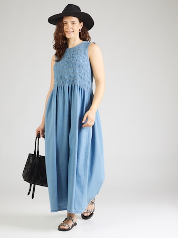 Vero Moda Curve Dress 'VMCNerina' in Blue
