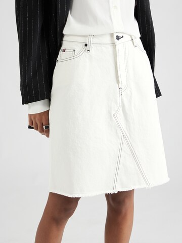 TOMMY HILFIGER Skirt in Beige