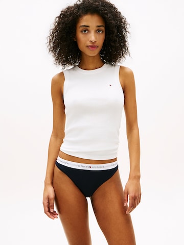 Tanga 'Essential' de la Tommy Hilfiger Underwear pe roșu