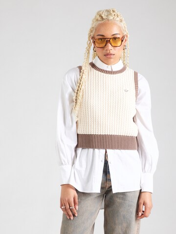 Pullover 'Adicolor' di ADIDAS ORIGINALS in bianco: frontale