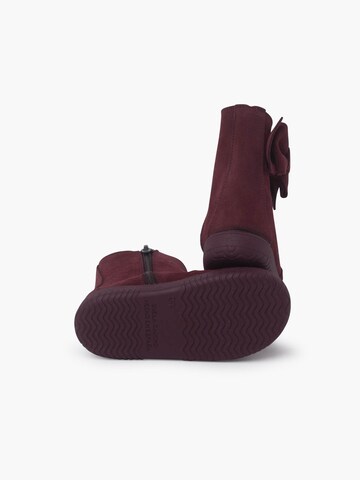 Pisamonas - Bota em vermelho