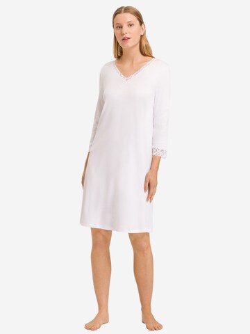 Hanro Nightgown 'Moments' in White