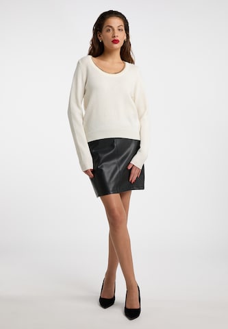 faina - Pullover 'Tuxe' em branco