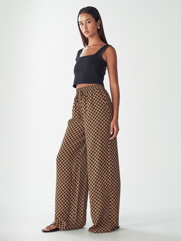 Willa Wide Leg Hose in Braun