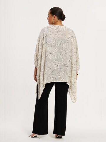 YOEK Kimono in Beige