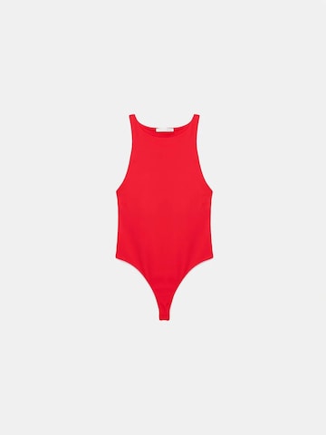 Body Dilvin en rouge : devant