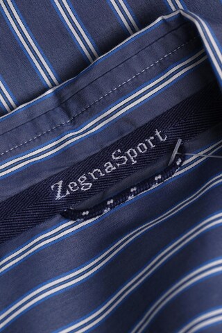 Zegna Button Up Shirt in M in Blue