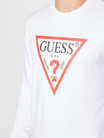 Bluză de molton 'Audley' de la GUESS pe alb