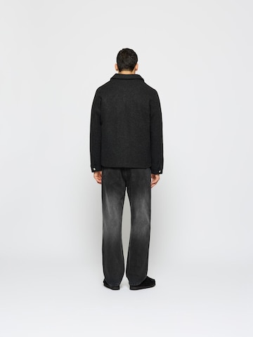 Burocs Übergangsjacke 'Zipped'‌‌‌‌‌‌‌ in Schwarz