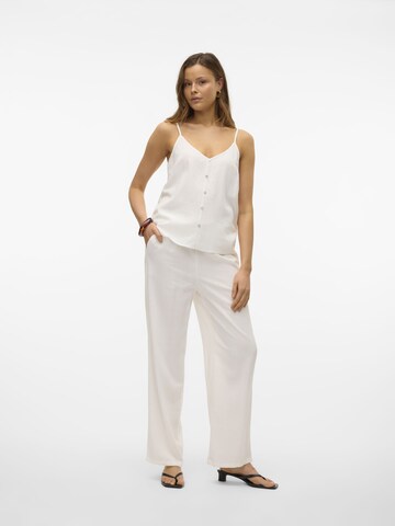 Haut 'VMMYMILO' VERO MODA en blanc