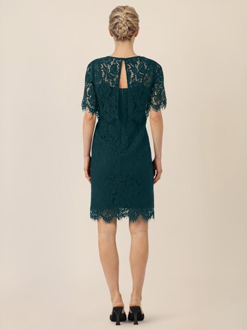 APART Kleid in Grün