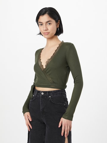 ABOUT YOU Shirt 'Luise' in Green: front