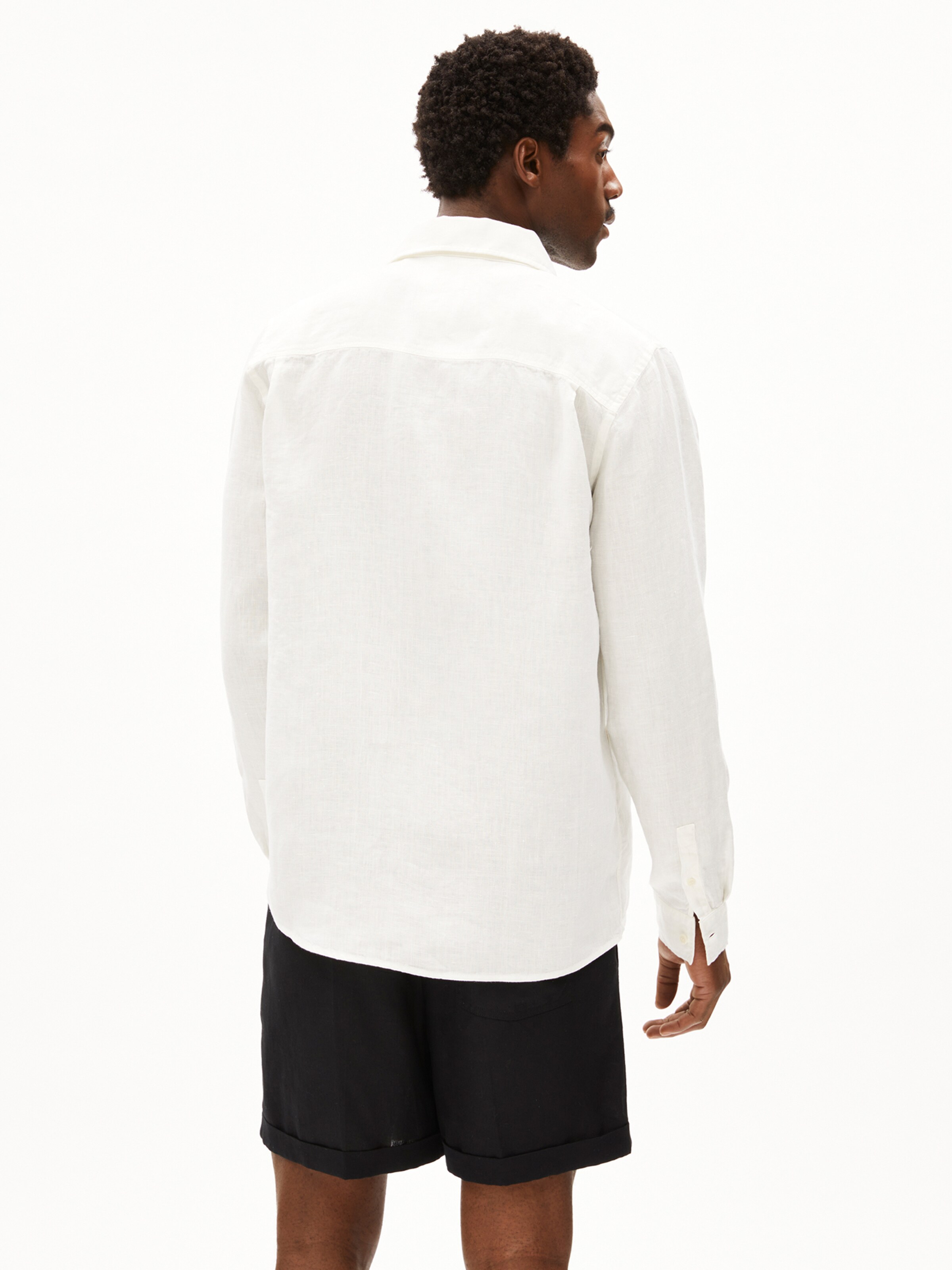 ARMEDANGELS Comfort fit Overhemd in Wit: voorkant