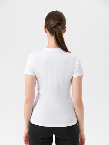 MOROTAI Performance shirt 'Naka' in White