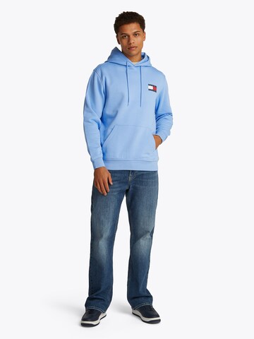 Tommy Jeans Свитшот 'ESSENTIAL' в Синий