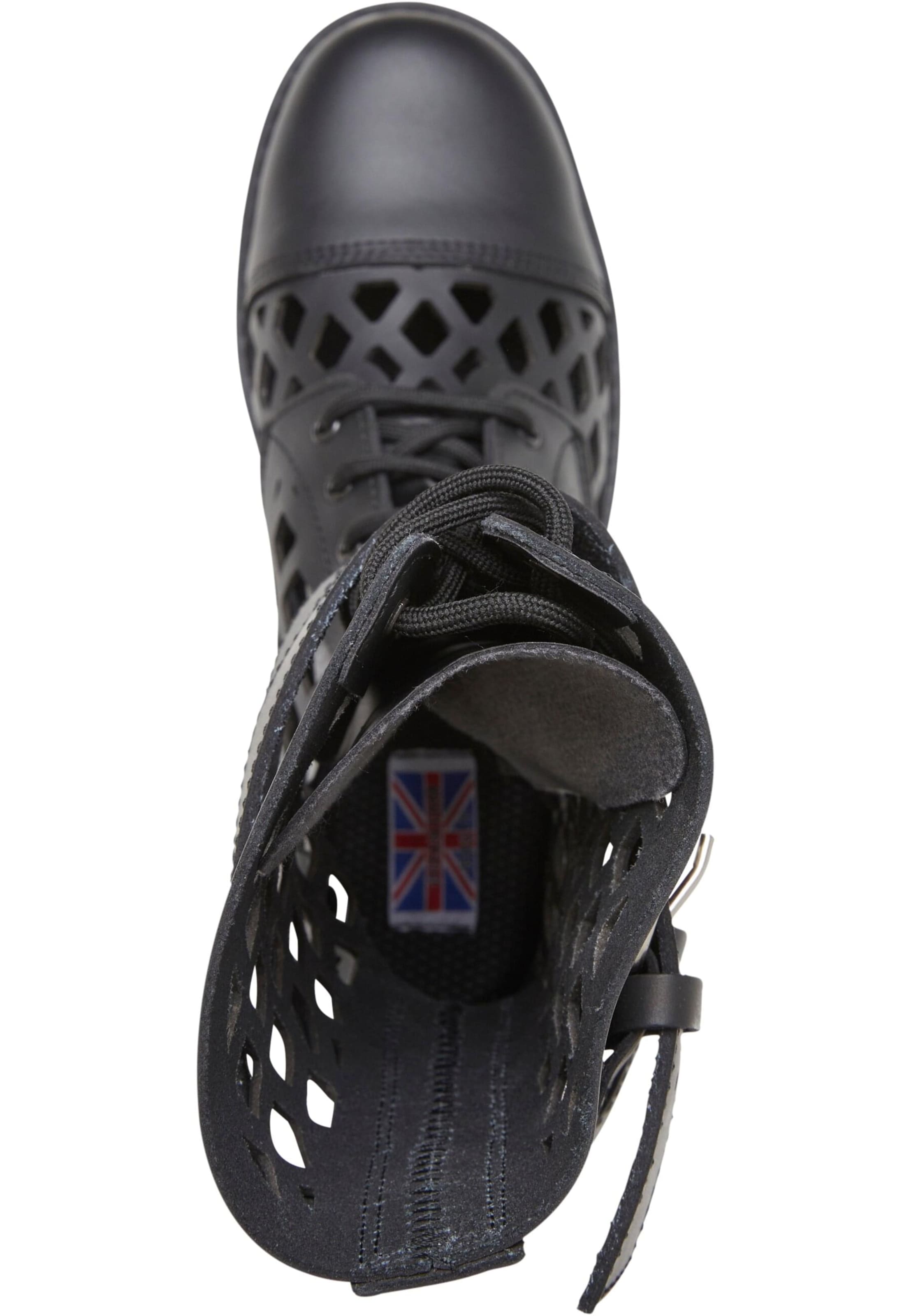 Cizme de la Brandit pe negru