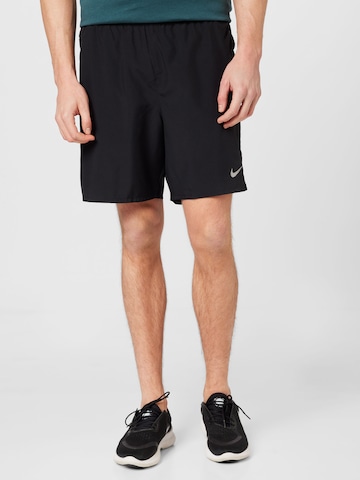 NIKE - regular Pantalón deportivo 'Challenger' en negro: frente