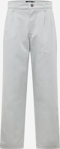 Loosefit Pantalon à pince BURTON MENSWEAR LONDON en gris : devant