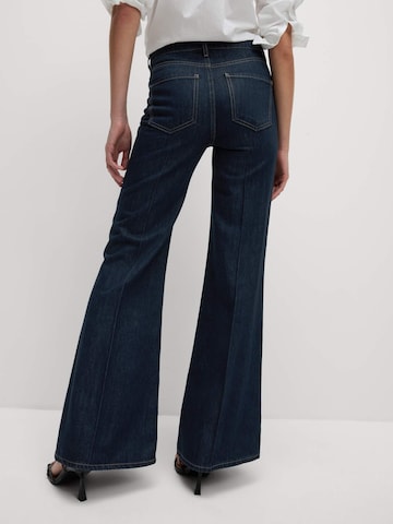 évasé Jean Marks & Spencer en bleu