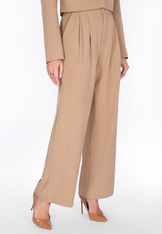 faina - regular Pantalón plisado 'Festive' en gris: frente